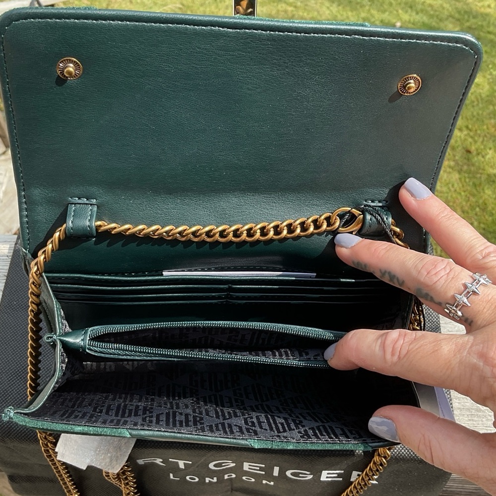 Kurt Geiger NWT London Kensington Velvet & Leather Crossbody – Emerald Green 🌟 - Picture 13 of 13